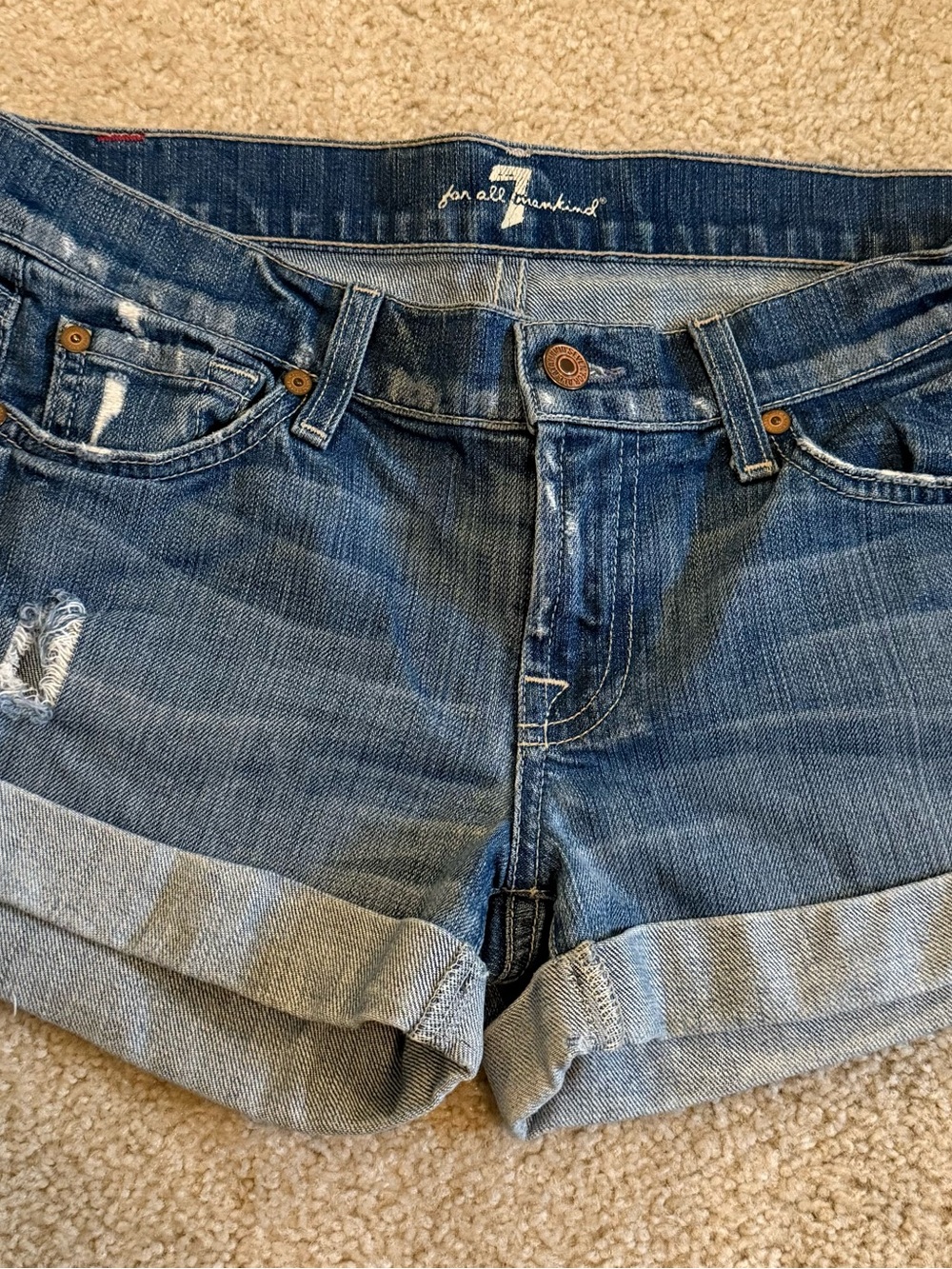 7 For All Mankind Women's Medium Blue Rolled-Hem Denim Shorts